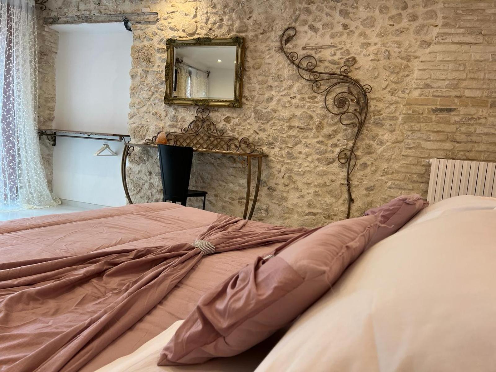 Bed and Breakfast Il Viandante Сульмона Экстерьер фото